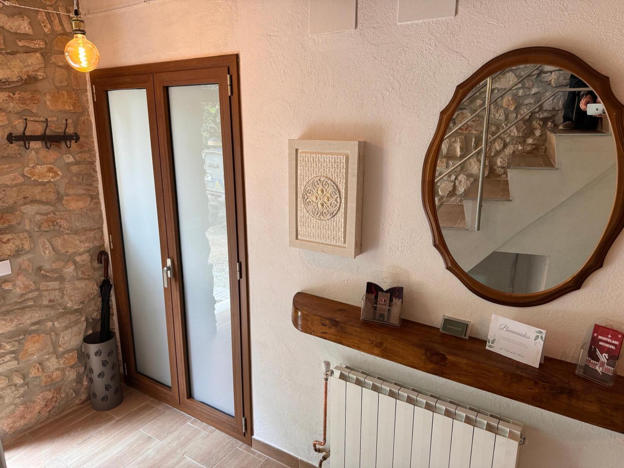 Casa De La Serra Montblanc Eksteriør bilde